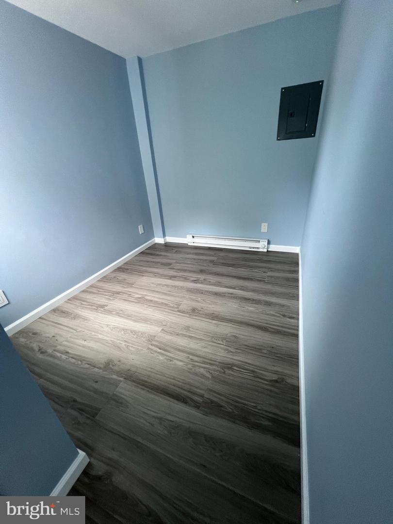 307 Fairview St #2fl Property Photo 13