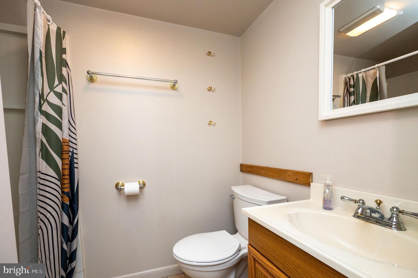 118 Emerald Ave Property Photo 32