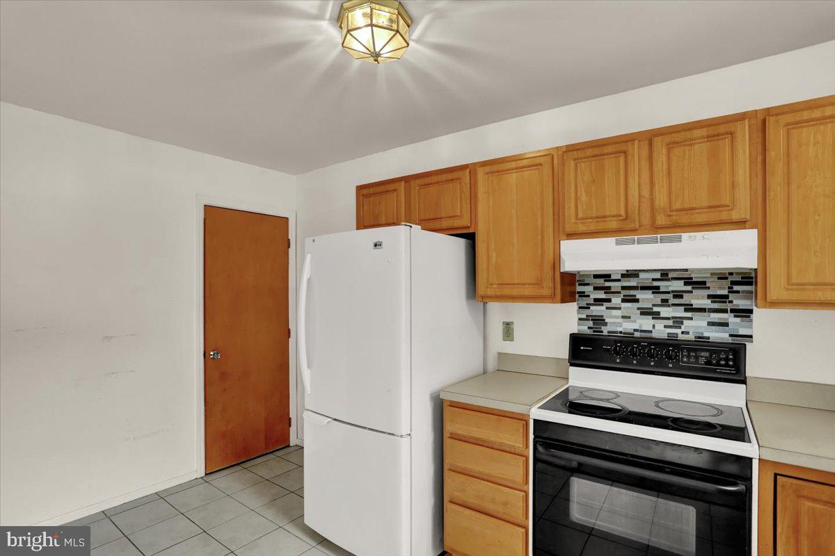 8 Sheffield Ct Property Photo 10