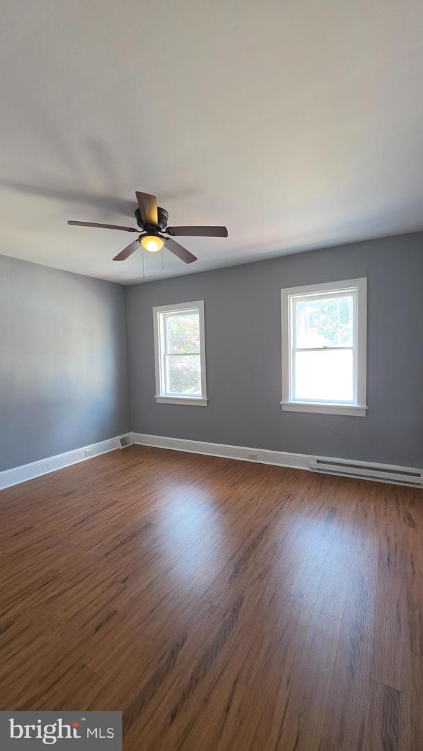 1242 Muhlenberg St Property Photo 11