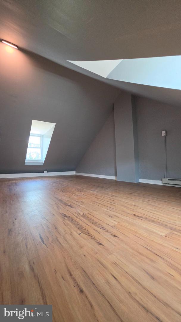 1242 Muhlenberg St Property Photo 16