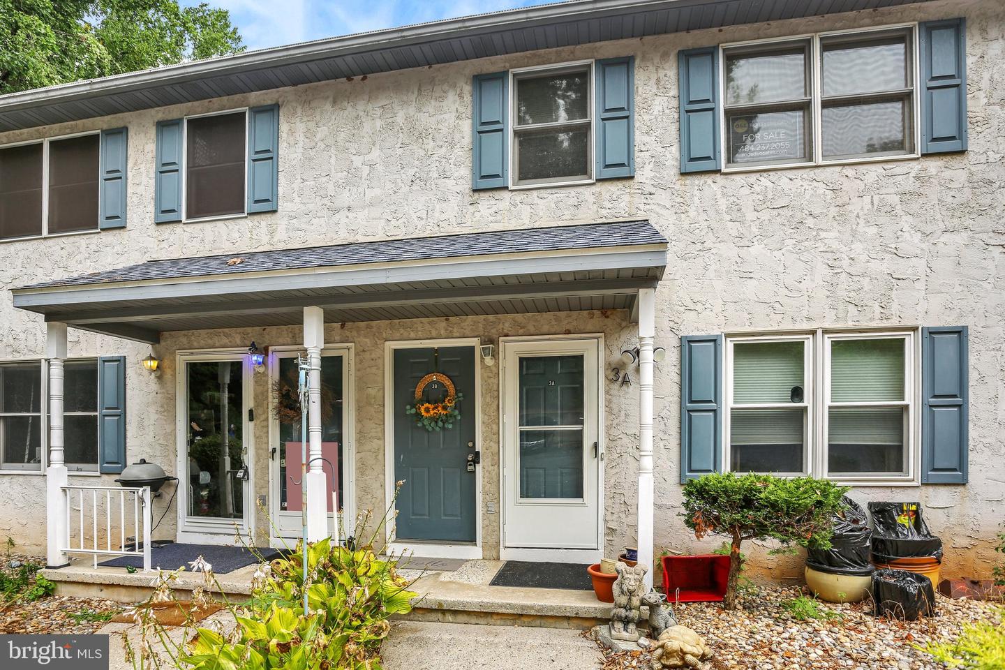 10 Maplewood Ave #3b Property Photo 1
