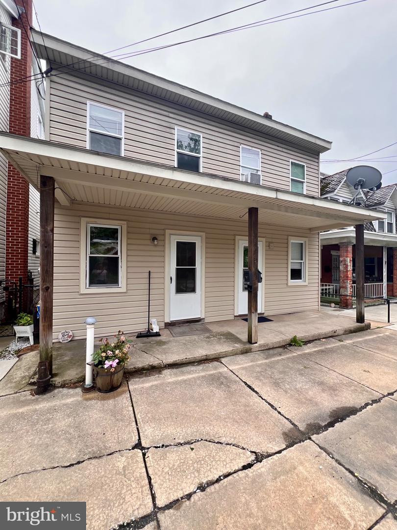 340 S Reading Ave Property Photo 1