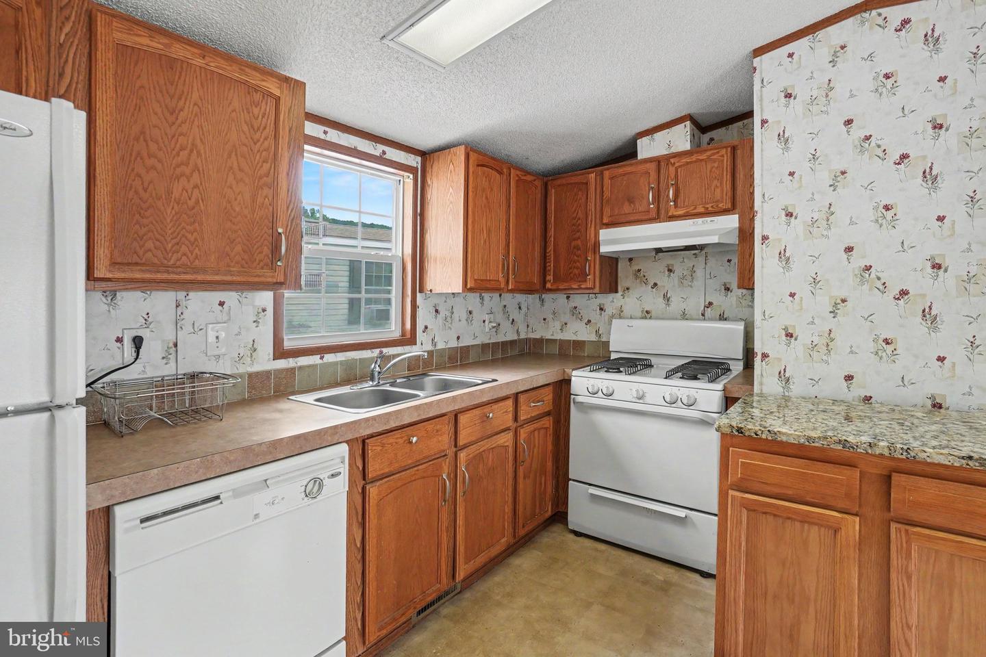 2461 Elizabeth Ave #d-09 Property Photo 14