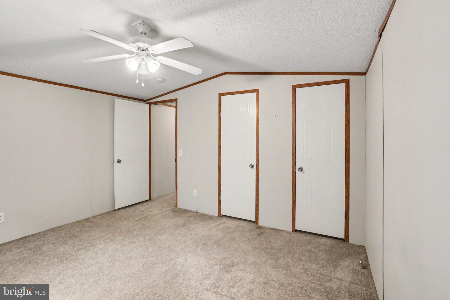 2461 Elizabeth Ave #d-09 Property Photo 16