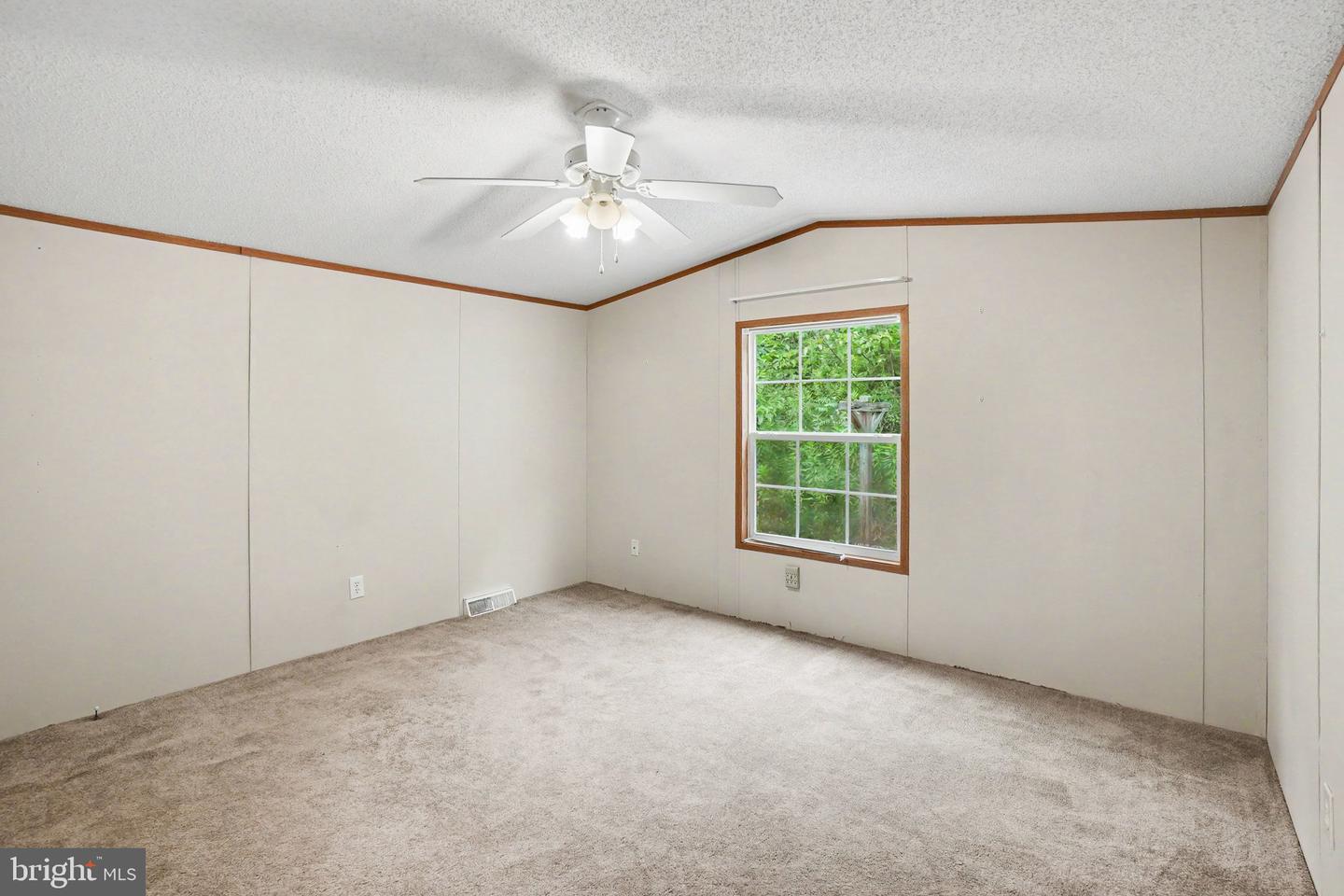 2461 Elizabeth Ave #d-09 Property Photo 20