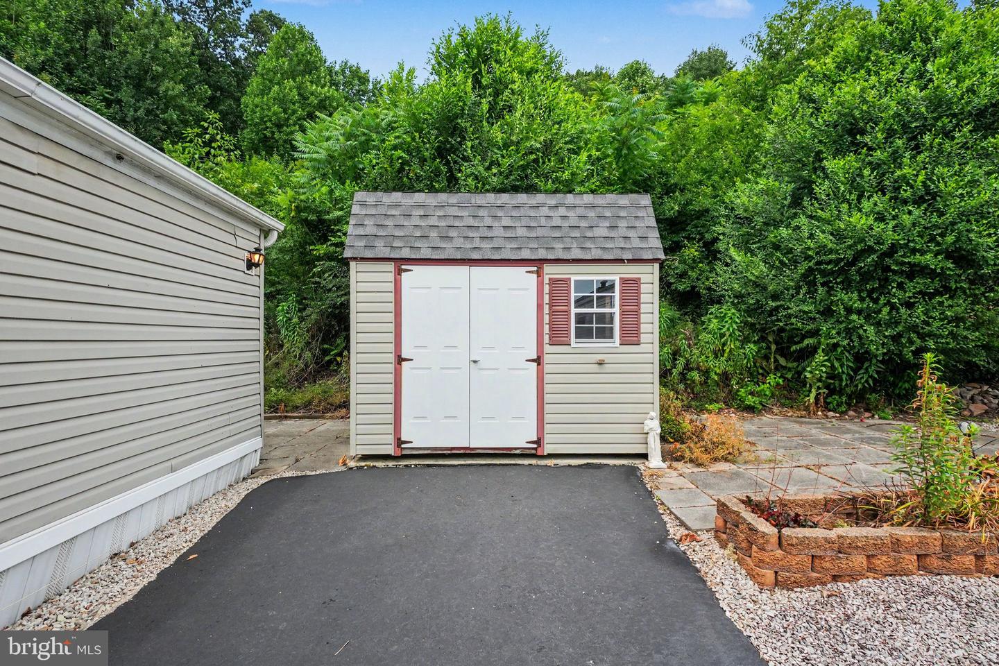 2461 Elizabeth Ave #d-09 Property Photo 24