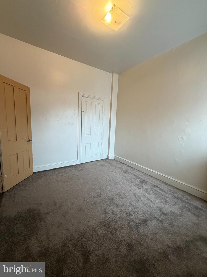 1049 Oley St Property Photo 28
