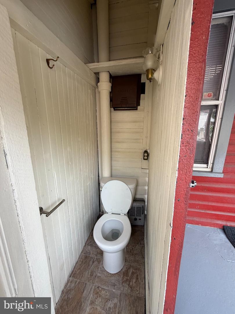 1049 Oley St Property Photo 37