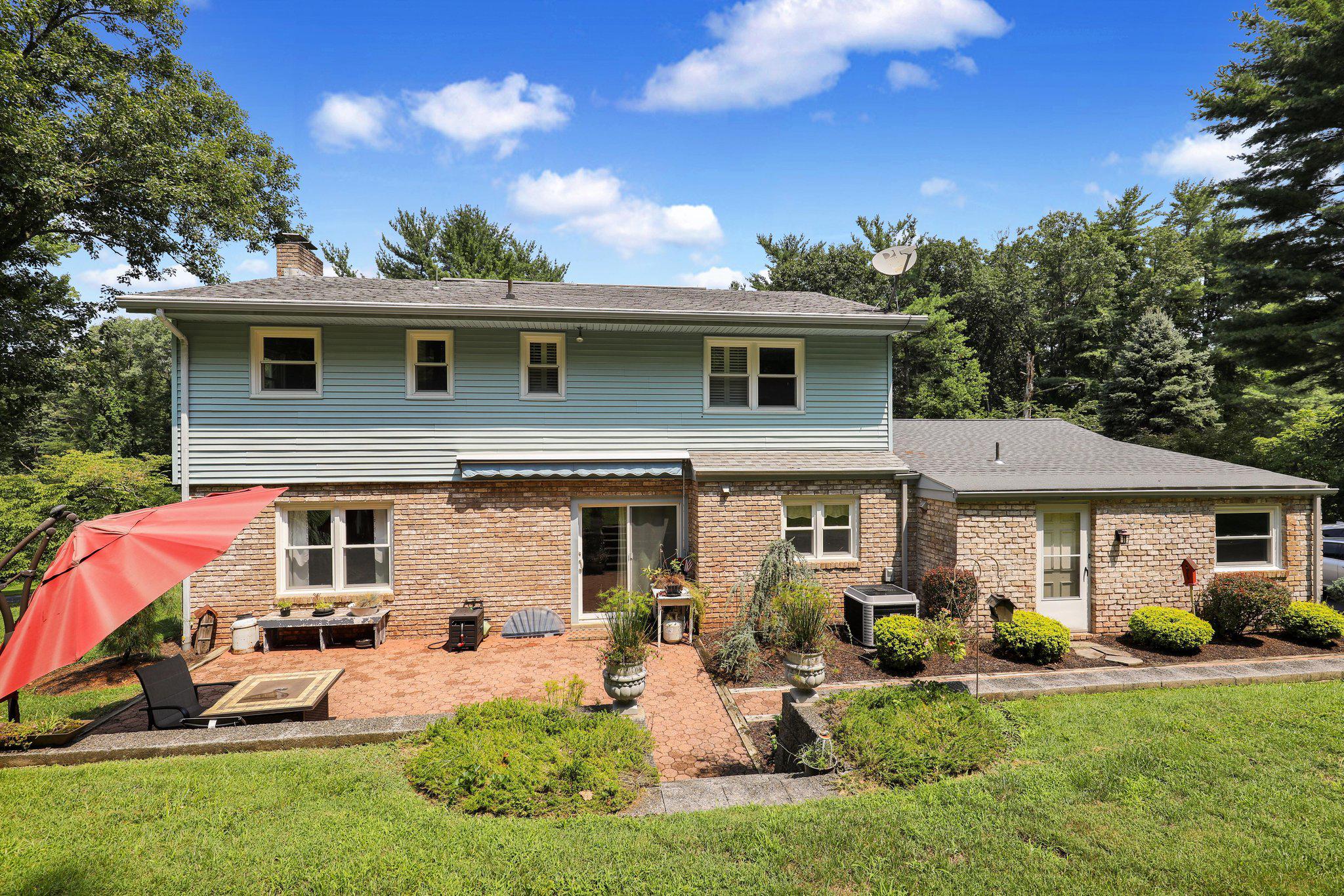 18 Hillside Rd Property Photo 37