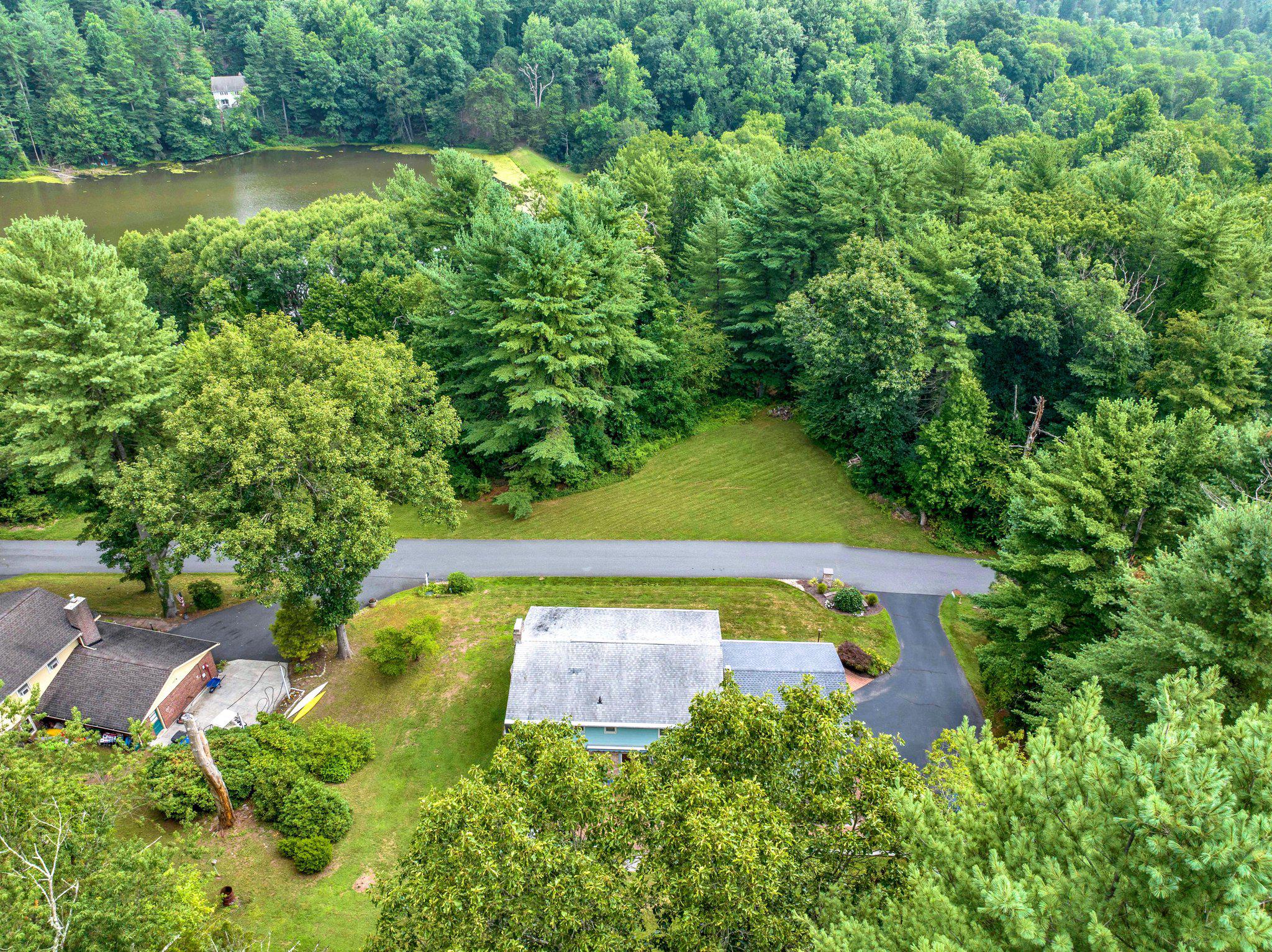 18 Hillside Rd Property Photo 43