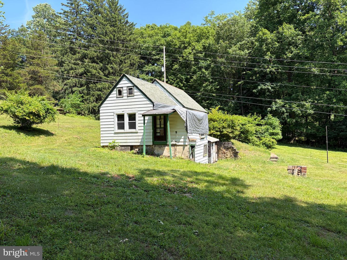 257 Spies Church Rd Property Photo 4