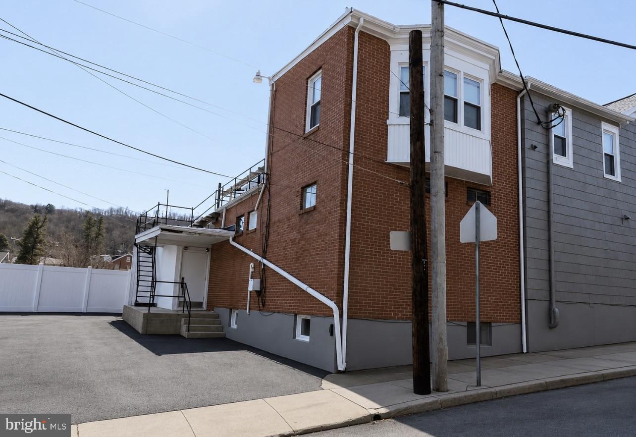 17 N 23RD ST #SUITEC Property Photo 1