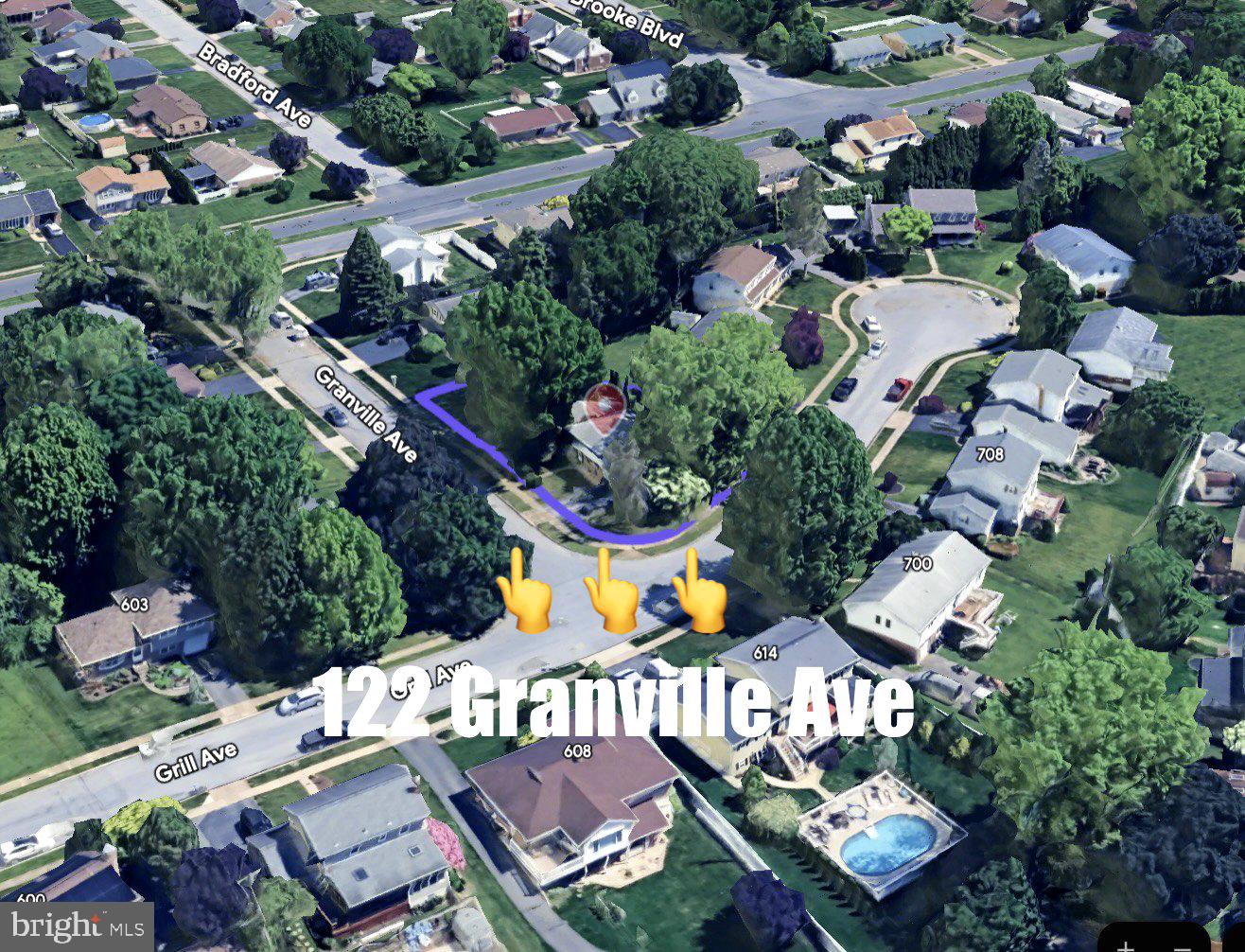 122 Granville Ave Property Photo 48