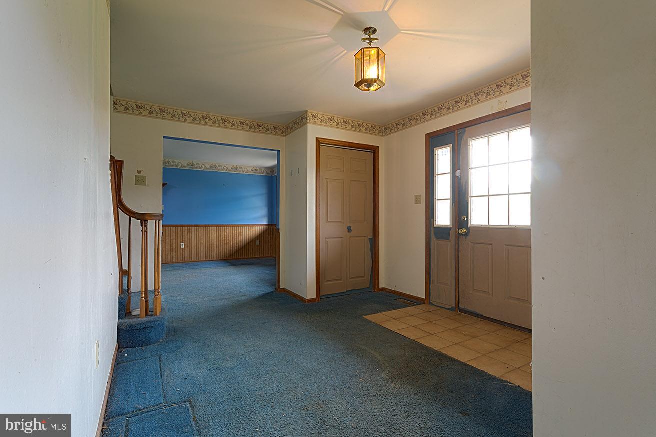 406 Miller Rd Property Photo 5