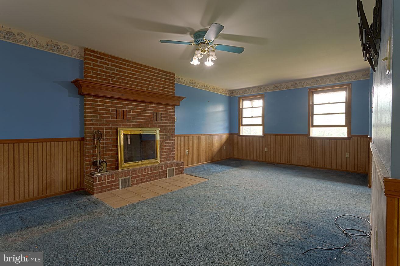 406 Miller Rd Property Photo 9