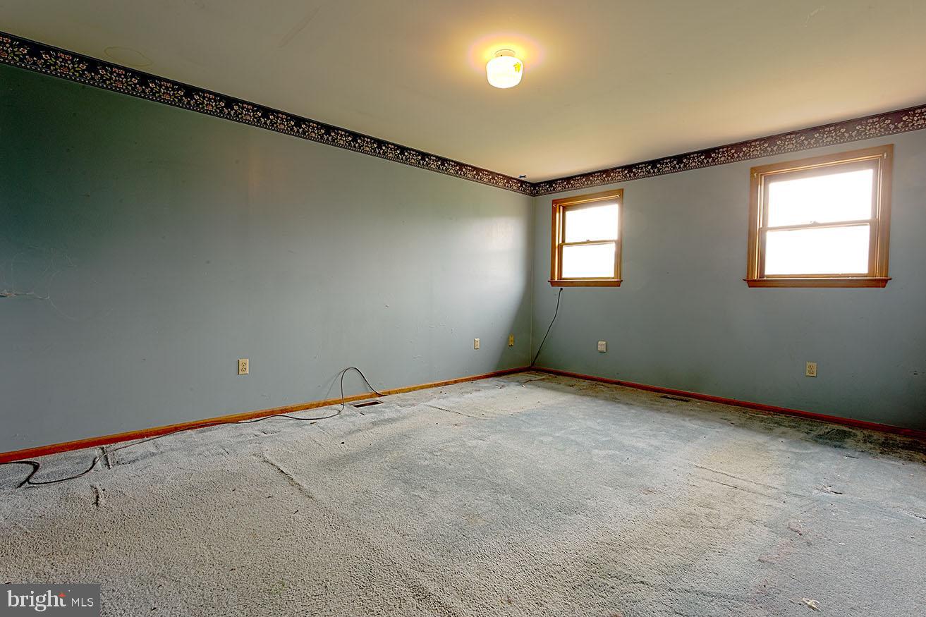 406 Miller Rd Property Photo 16