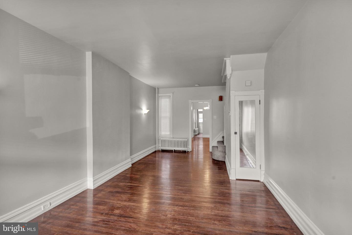 531 Weiser St Property Photo 5