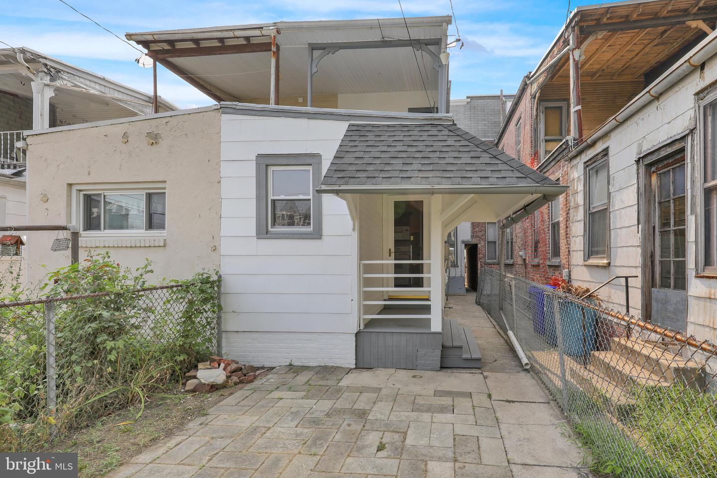 531 Weiser St Property Photo 16