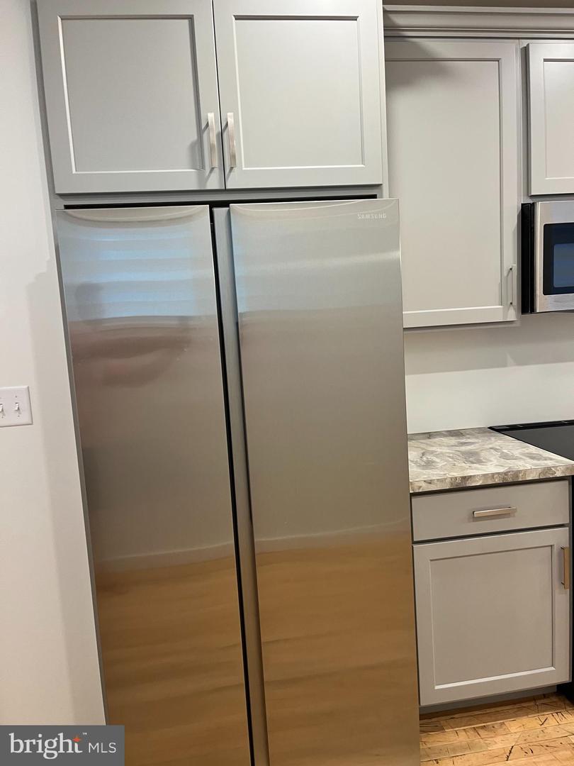 1209 Penn Ave #1 Property Photo 6