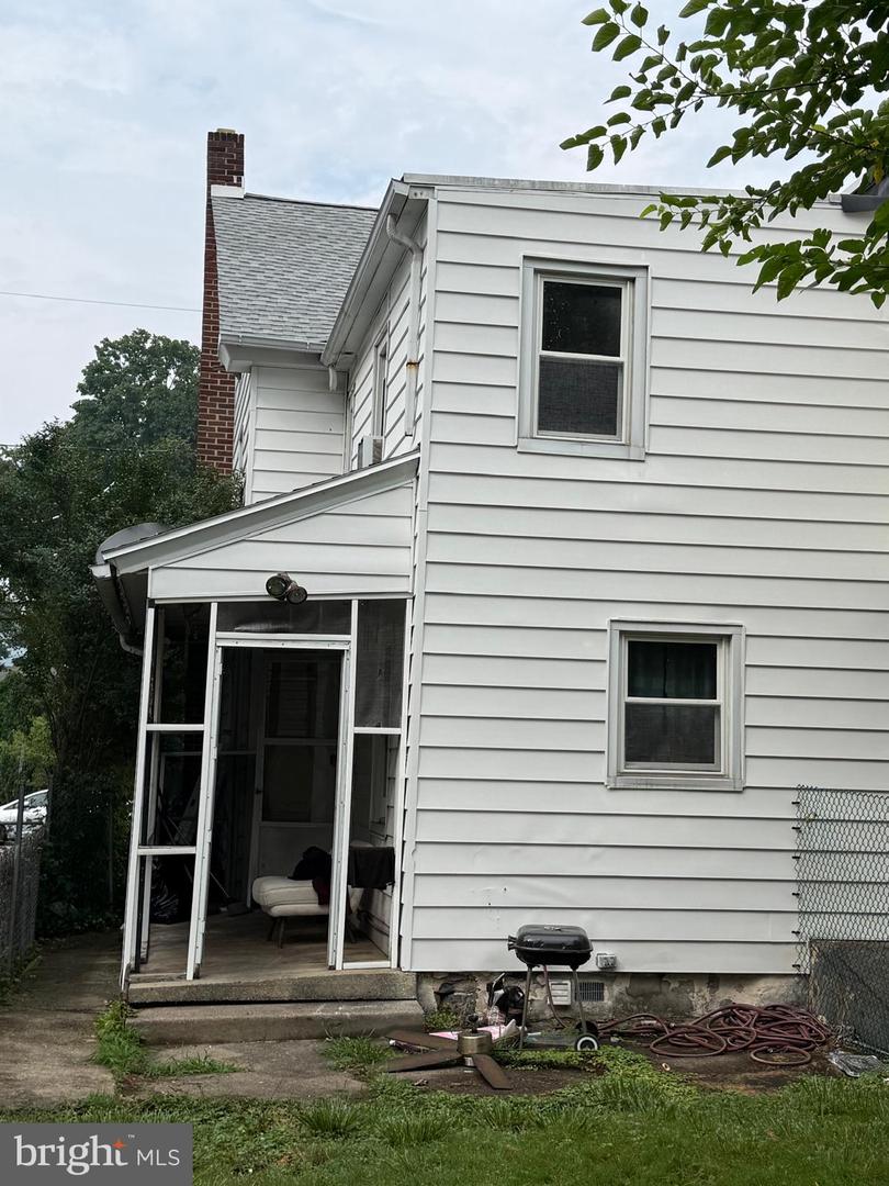 36 Philadelphia Ave Property Photo 19