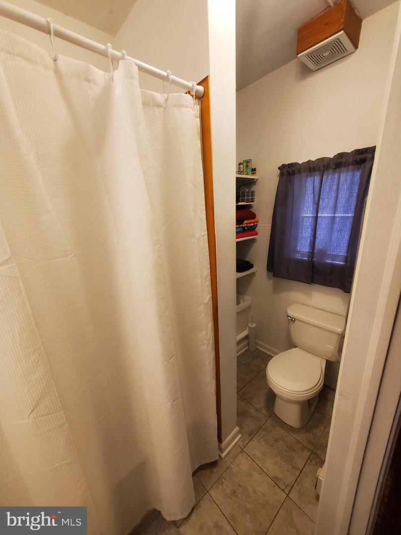 3808 Main St Property Photo 8
