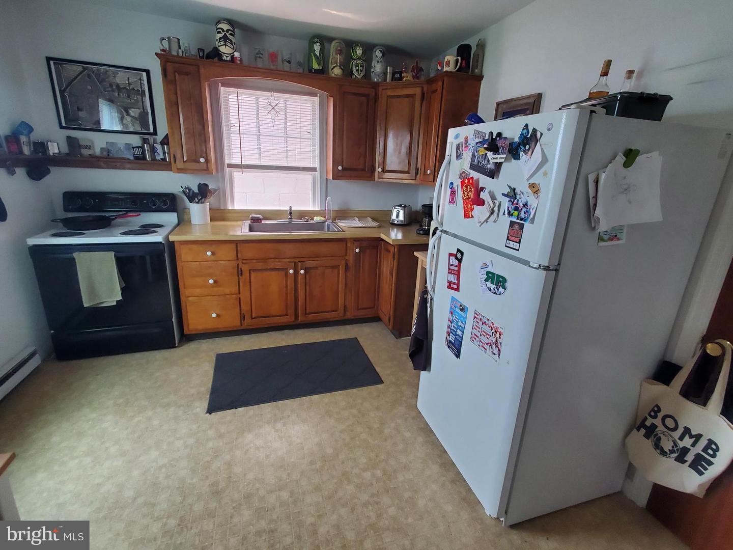 3808 Main St Property Photo 10