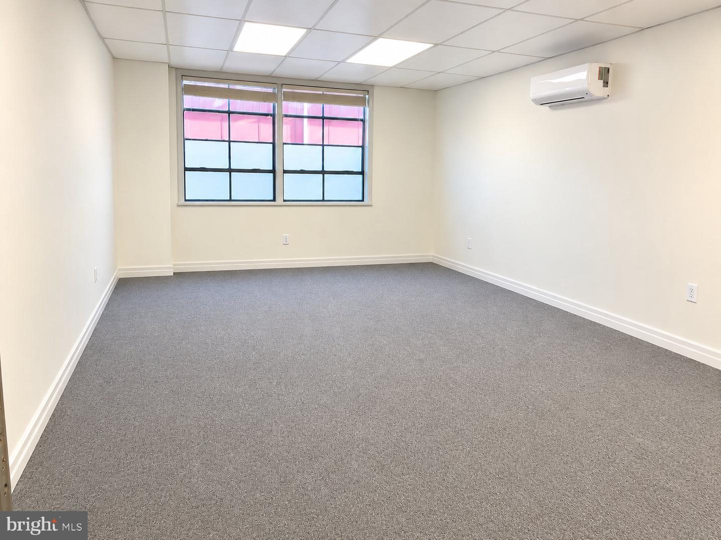 4 Front St Pz Property Photo 5