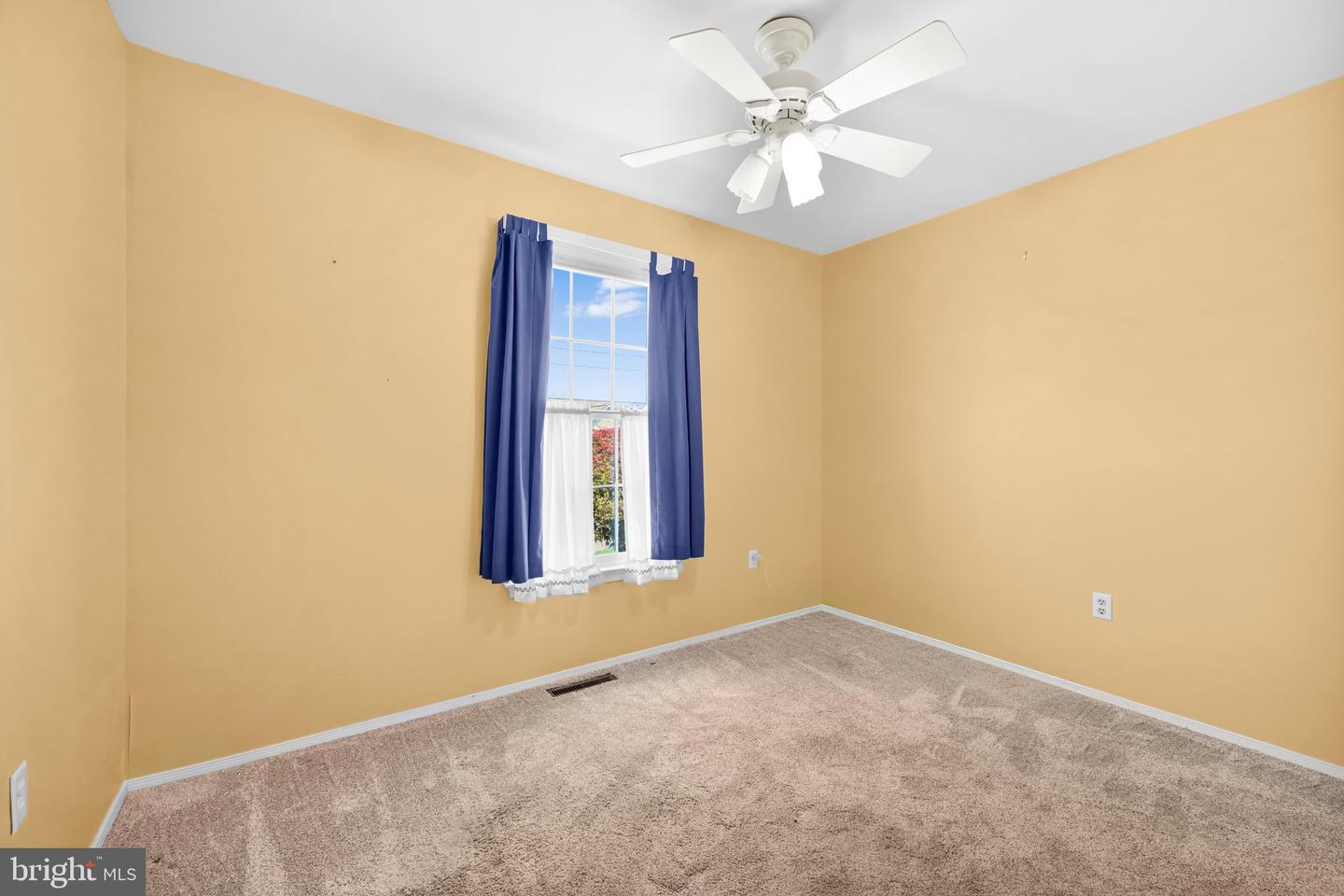 114 Hill Rd Property Photo 26