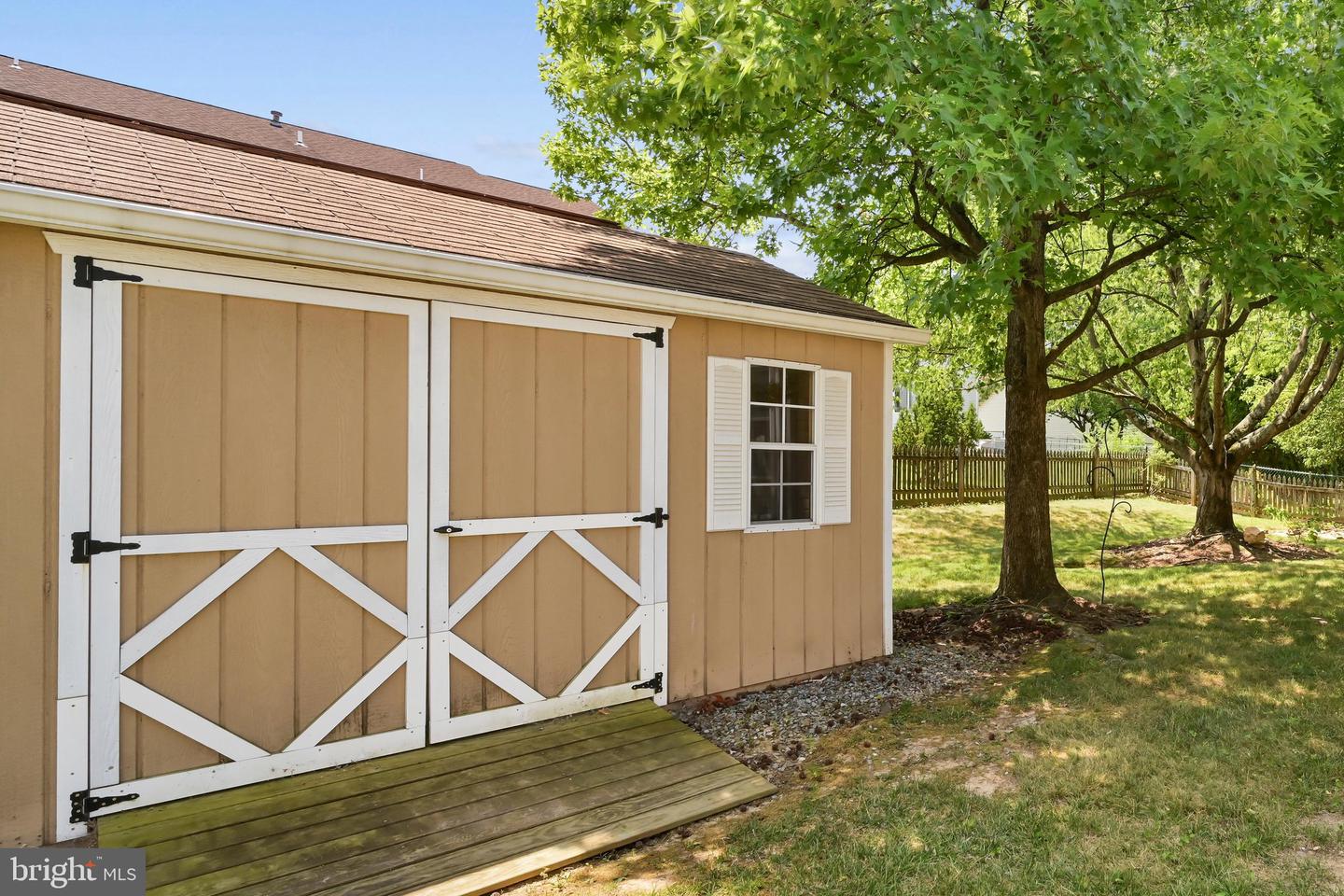 114 Hill Rd Property Photo 31