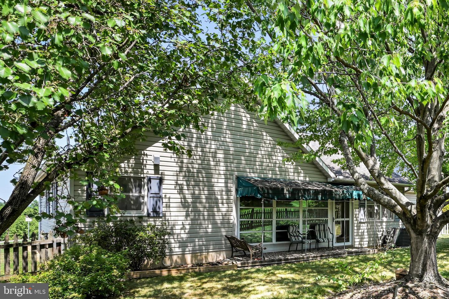 114 Hill Rd Property Photo 35
