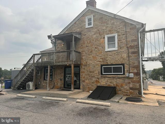 3674 Pricetown Rd Property Photo 1
