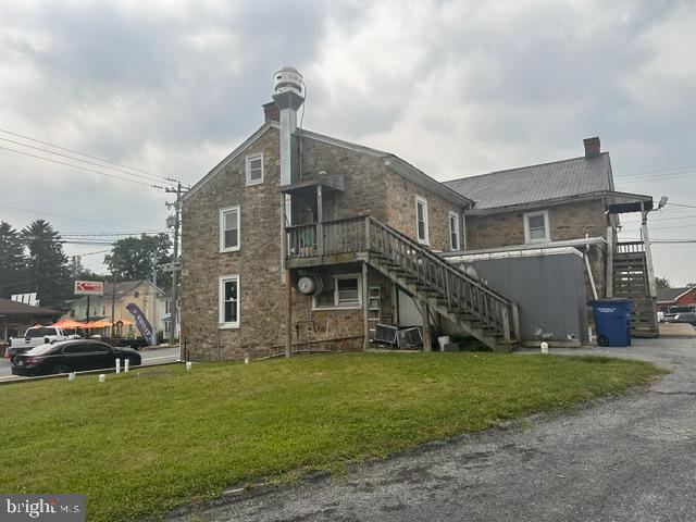 3674 Pricetown Rd Property Photo 3