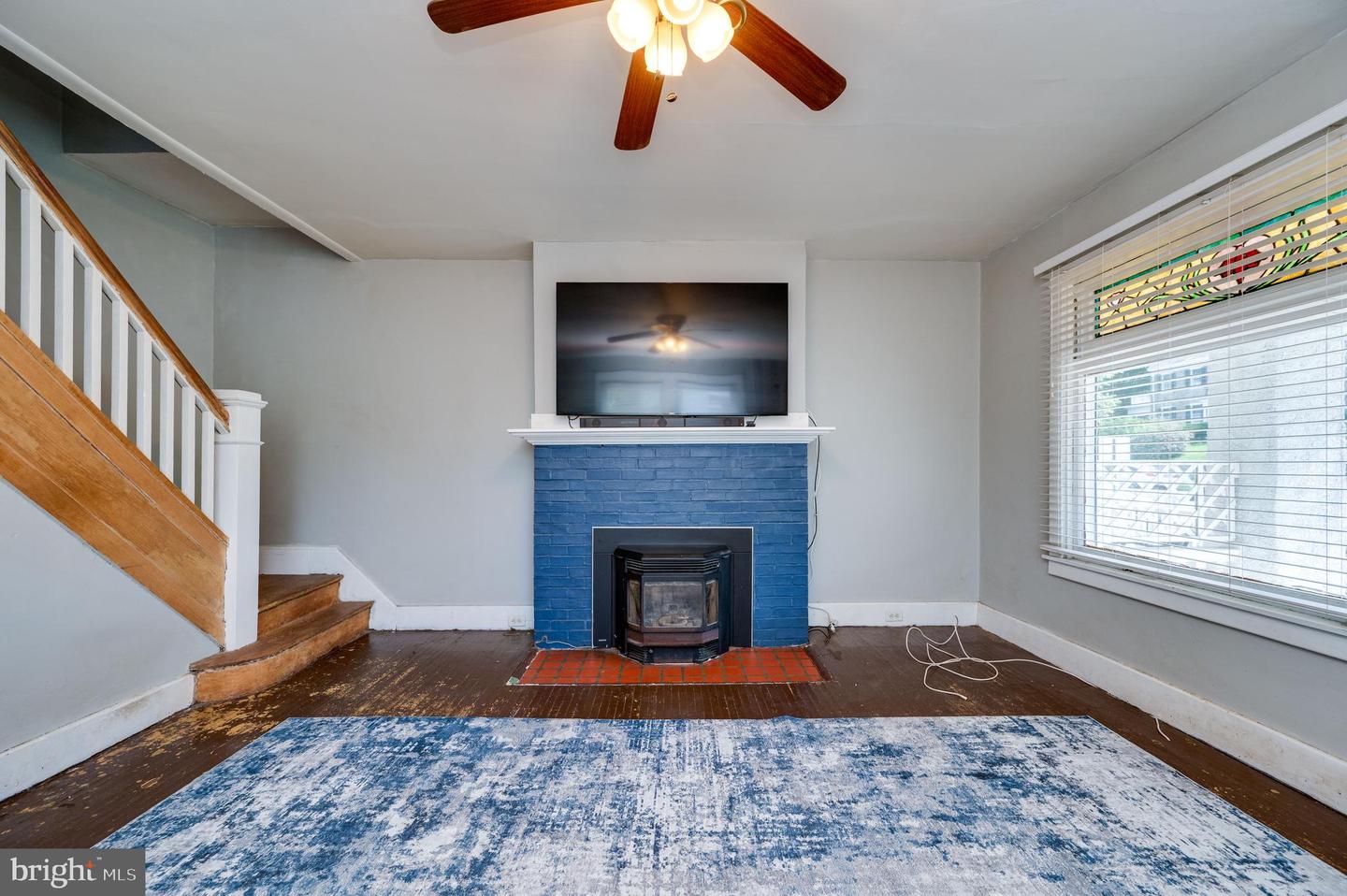 1304 Hampden Blvd Property Photo 6