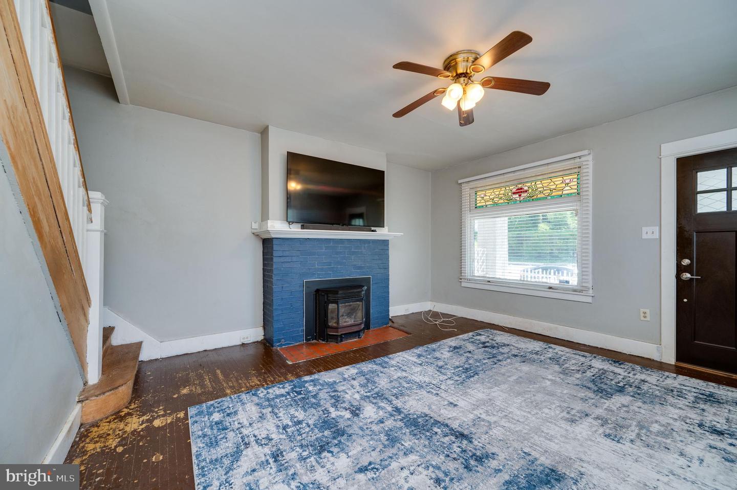 1304 Hampden Blvd Property Photo 8