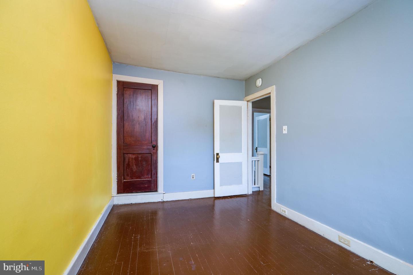 1304 Hampden Blvd Property Photo 29