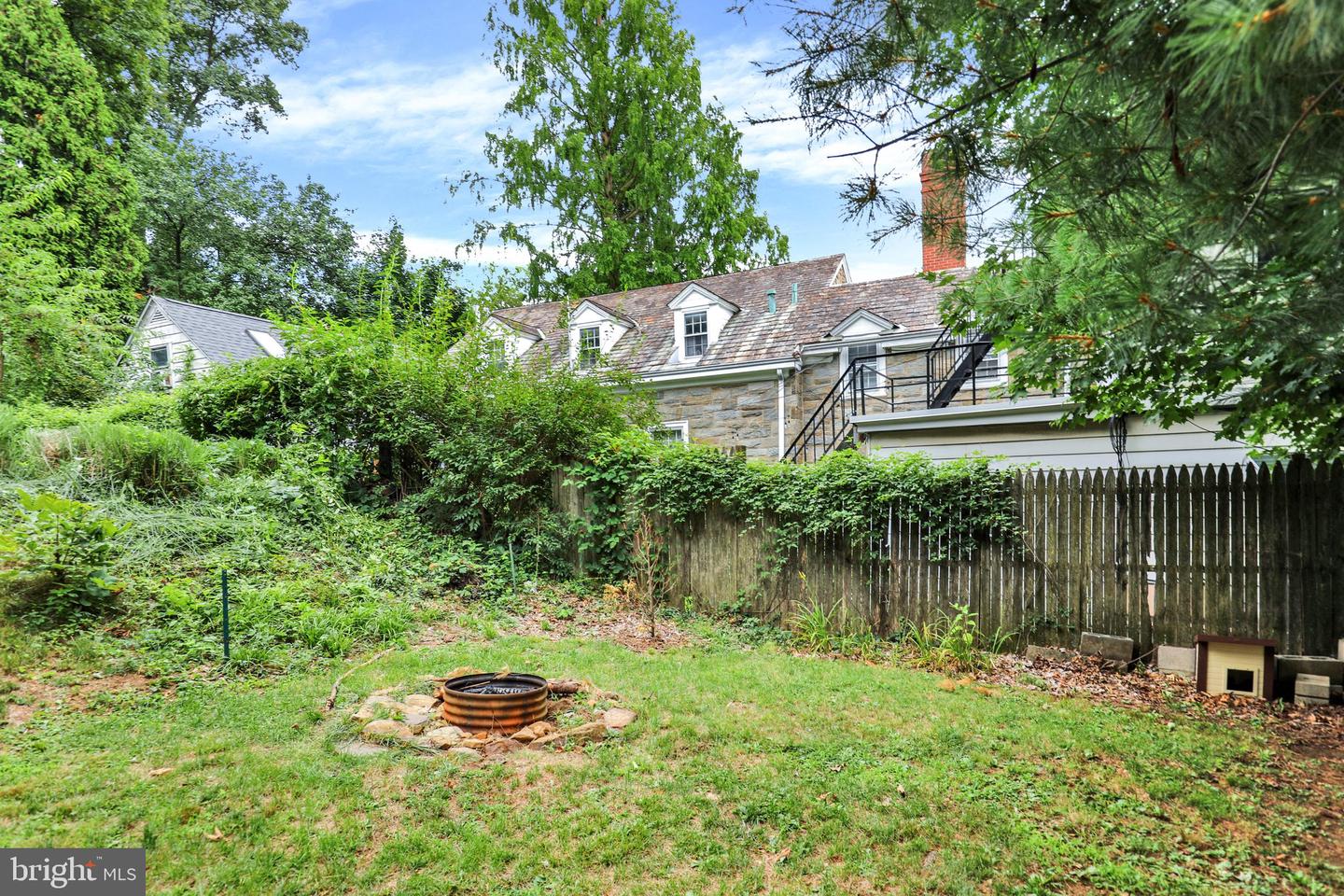 1307 Hampden Blvd Property Photo 28