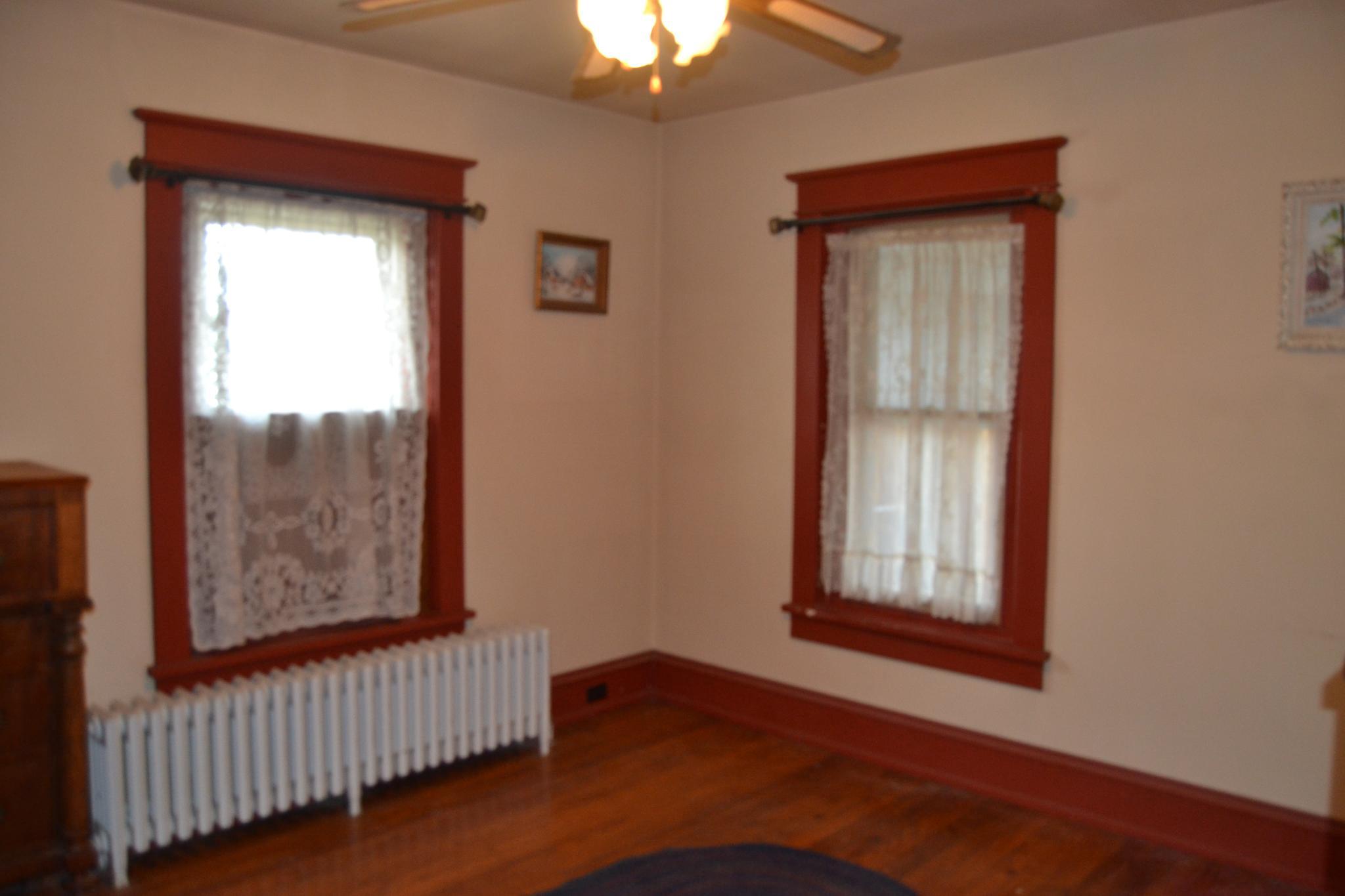 523 Main St Property Photo 29