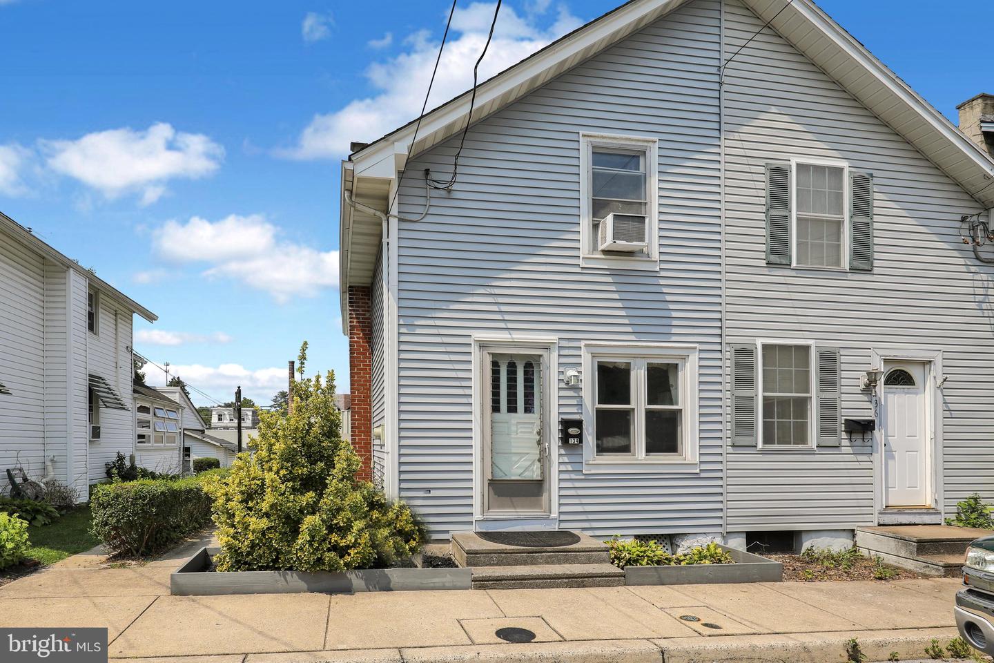134 Cinder St Property Photo 3
