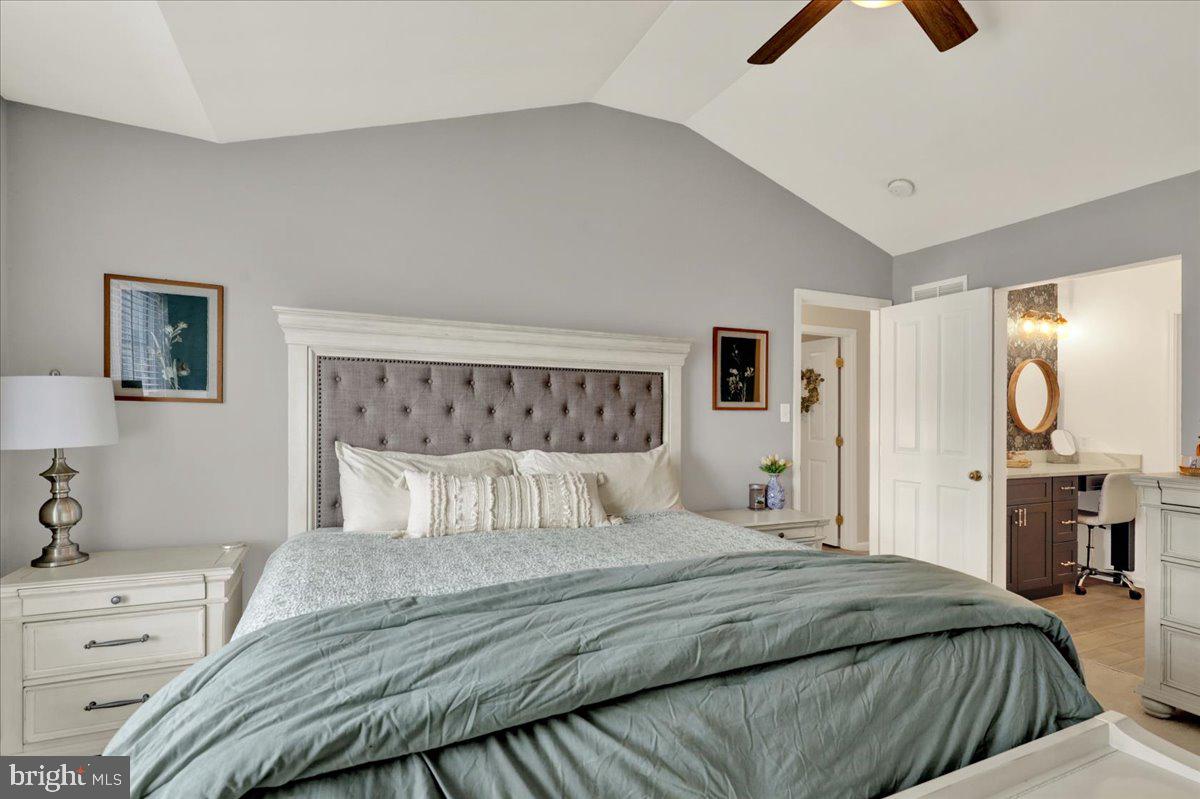 25 Whitepine Gulch Property Photo 18