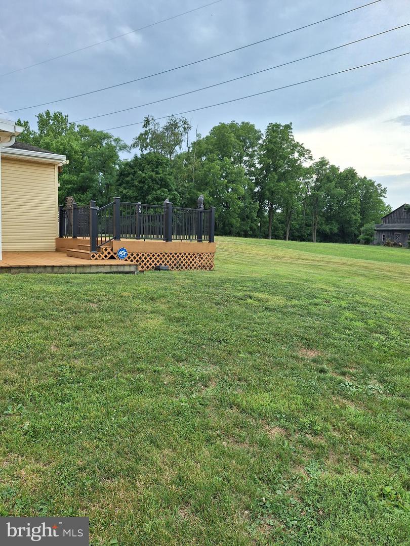 423 S Baumstown Rd Property Photo 16