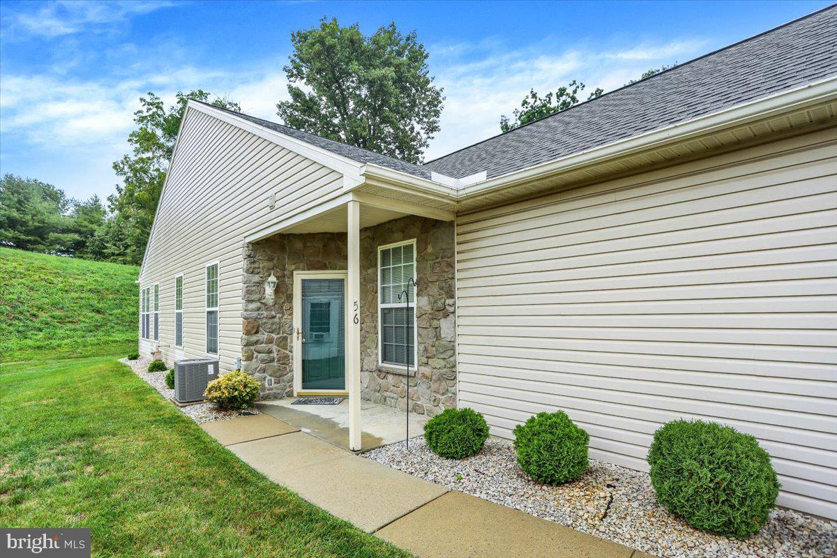 56 Turning Leaf Way Property Photo 1