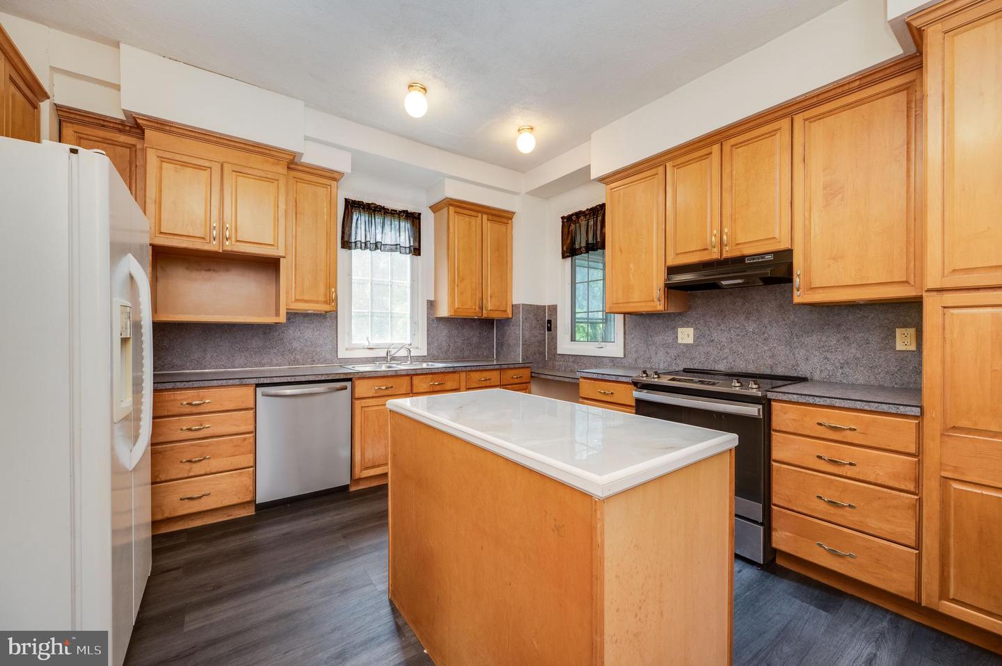 1840 Philadelphia Ave Property Photo 12