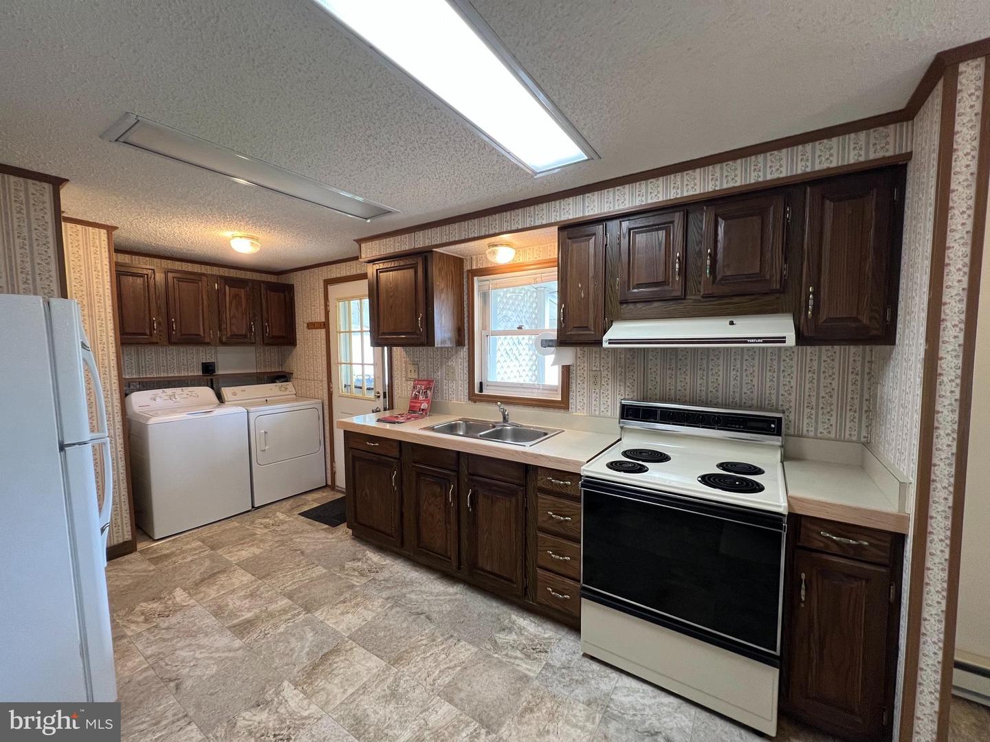 68 Westview Ter Property Photo 16
