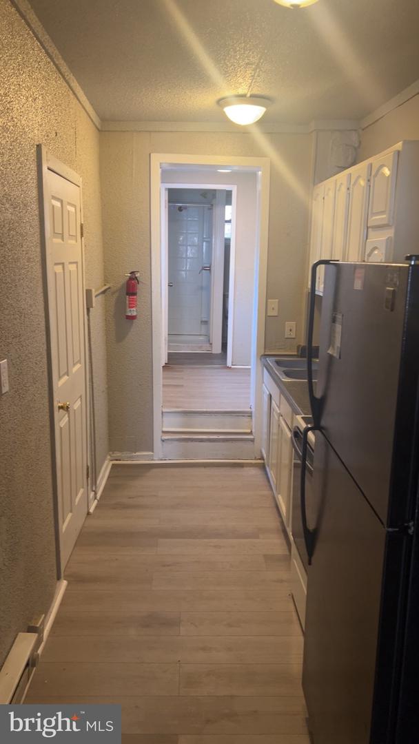 115 Moss St Property Photo 6