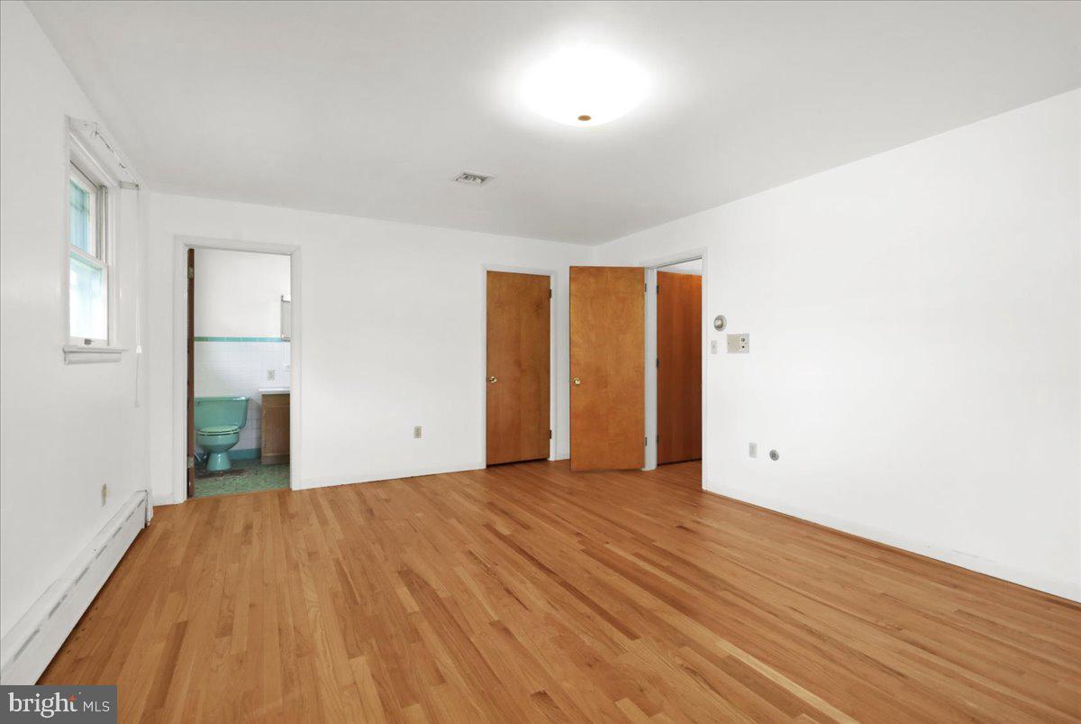 105 Clayton Property Photo 21