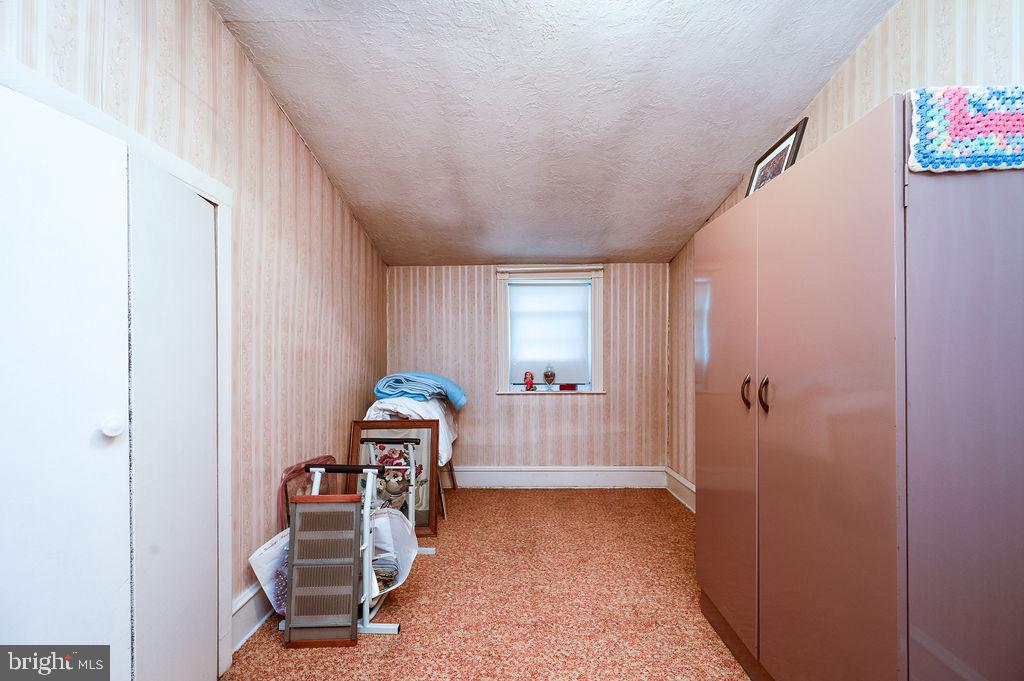 1237 Carbon St Property Photo 19