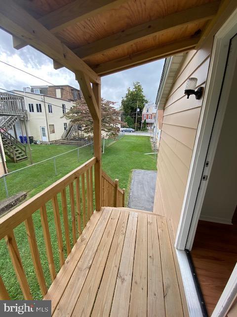 1237 Carbon St Property Photo 35