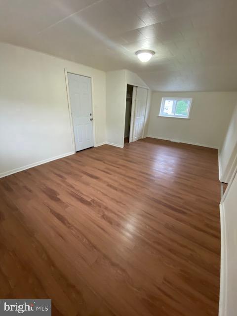 1237 Carbon St Property Photo 39
