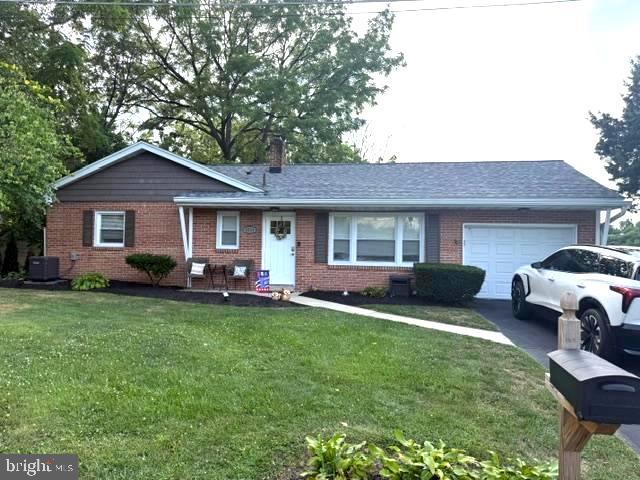 1024 Crestview Ave Property Photo 1